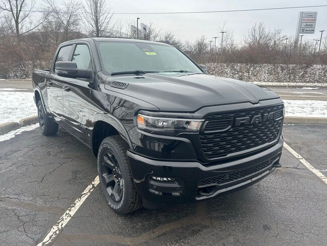 2026 Ram 1500 BIG HORN CREW CAB 4X4 5'7 BOX Pickup