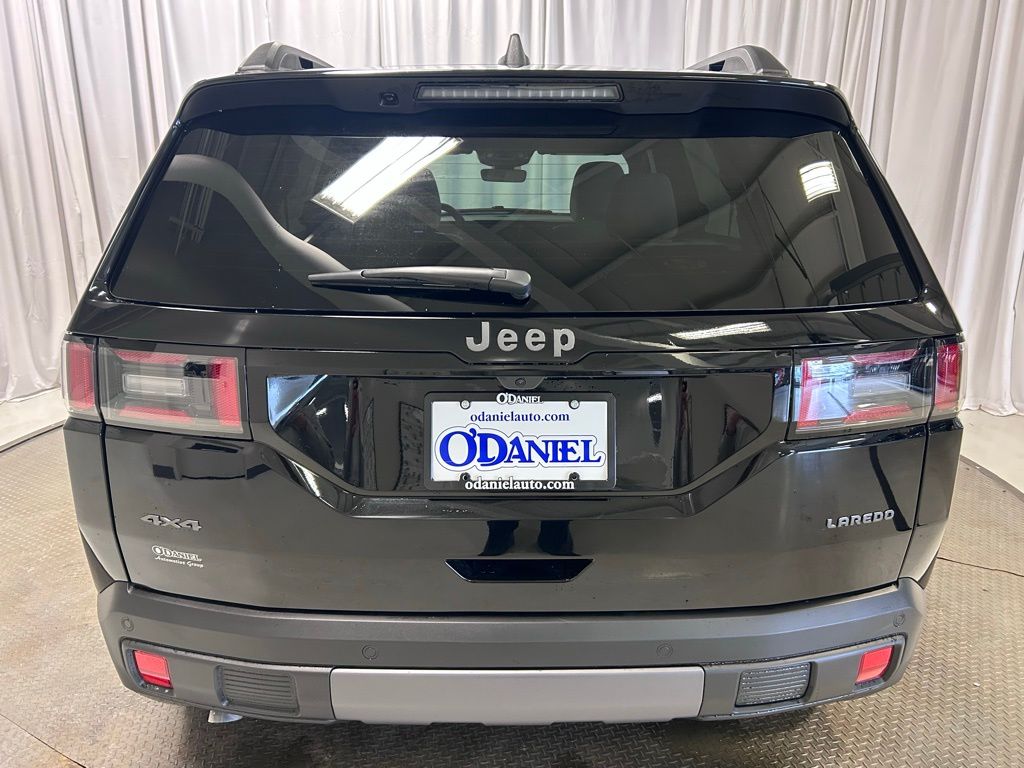 2026 Jeep Cherokee Laredo - Photo 29