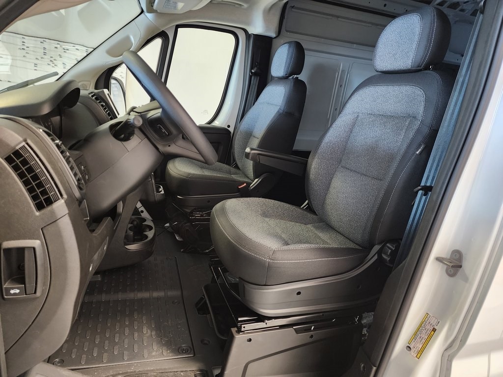New 2024 Ram ProMaster PROMASTER 1500 TRADESMAN CARGO VAN HIGH ROOF 136' Cargo Van