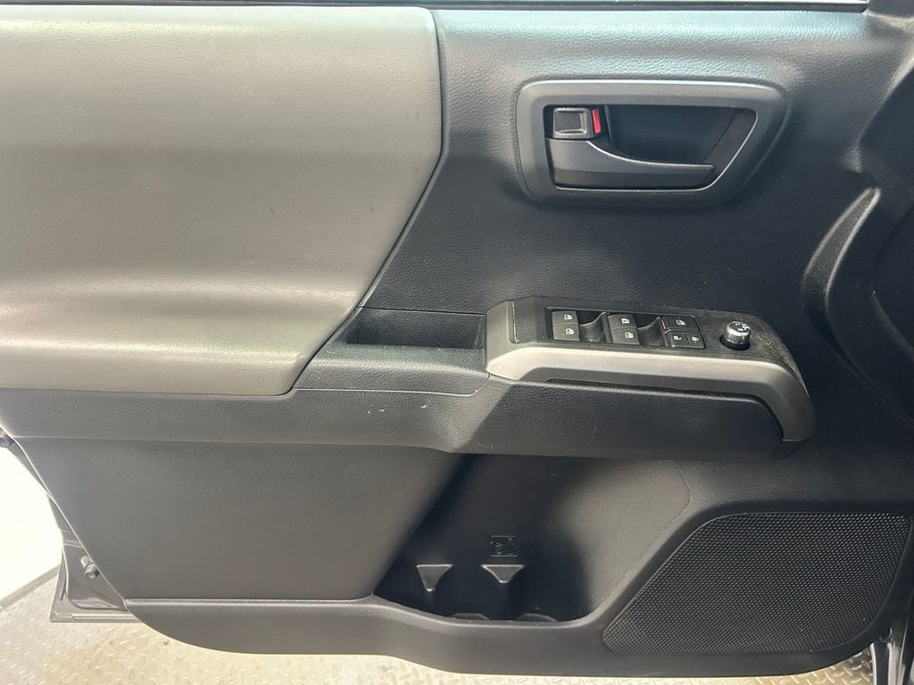 Used 2018 Toyota Tacoma Truck Double Cab