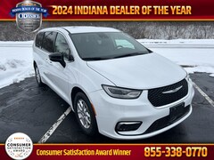 2024 Chrysler Pacifica Touring L Van Passenger Van