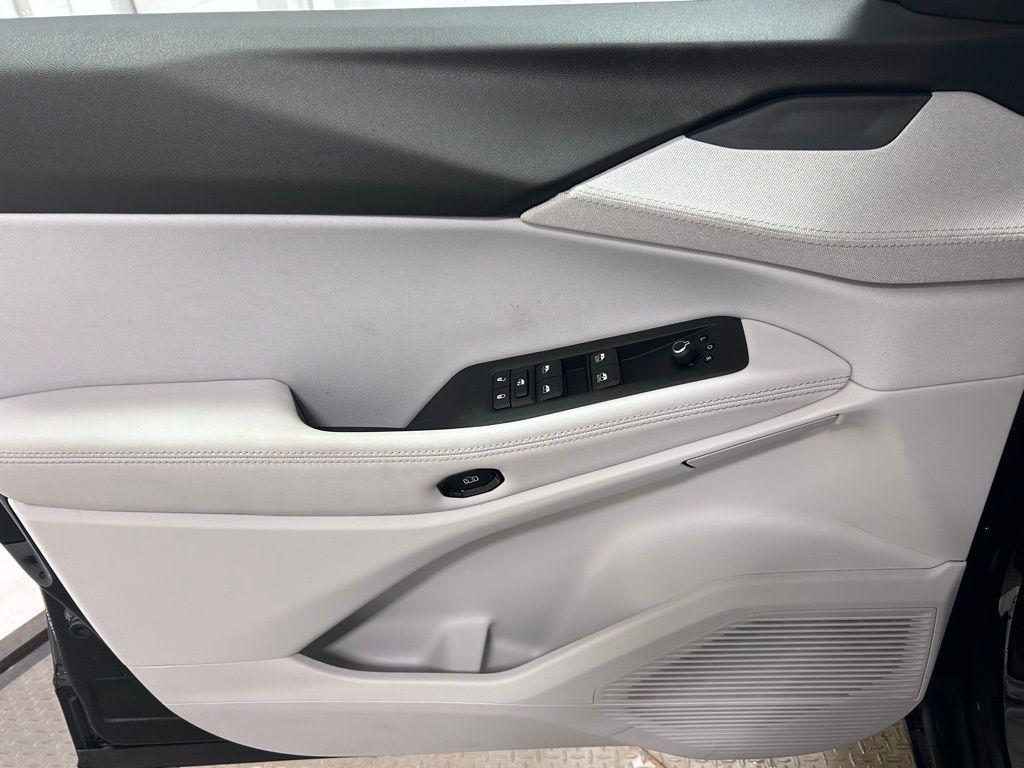 2026 Jeep Cherokee Laredo - Photo 10