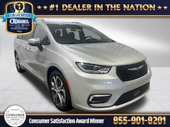 2026 Chrysler Pacifica PINNACLE Passenger Van