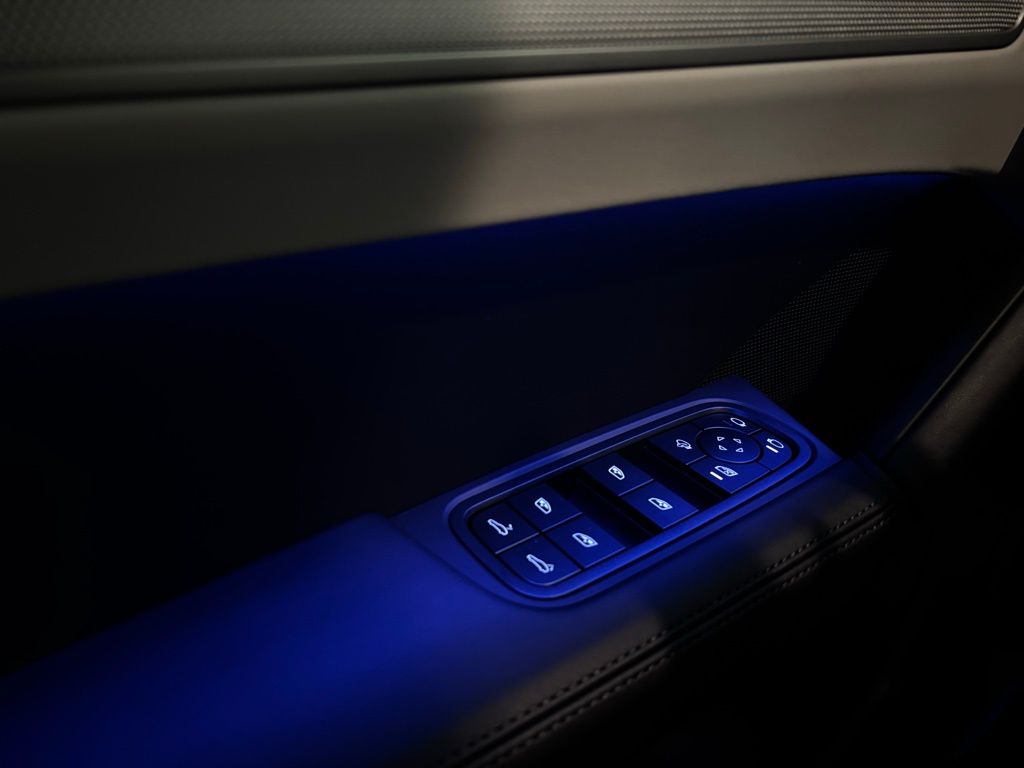 2025 Porsche Cayenne Base - Photo 10