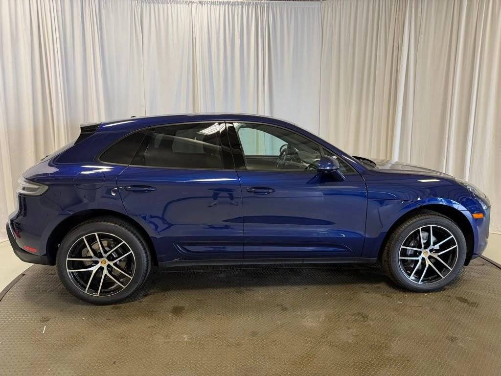 2026 Porsche Macan Base - Photo 32