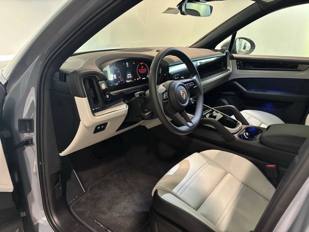 Certified 2025 Porsche Cayenne SUV