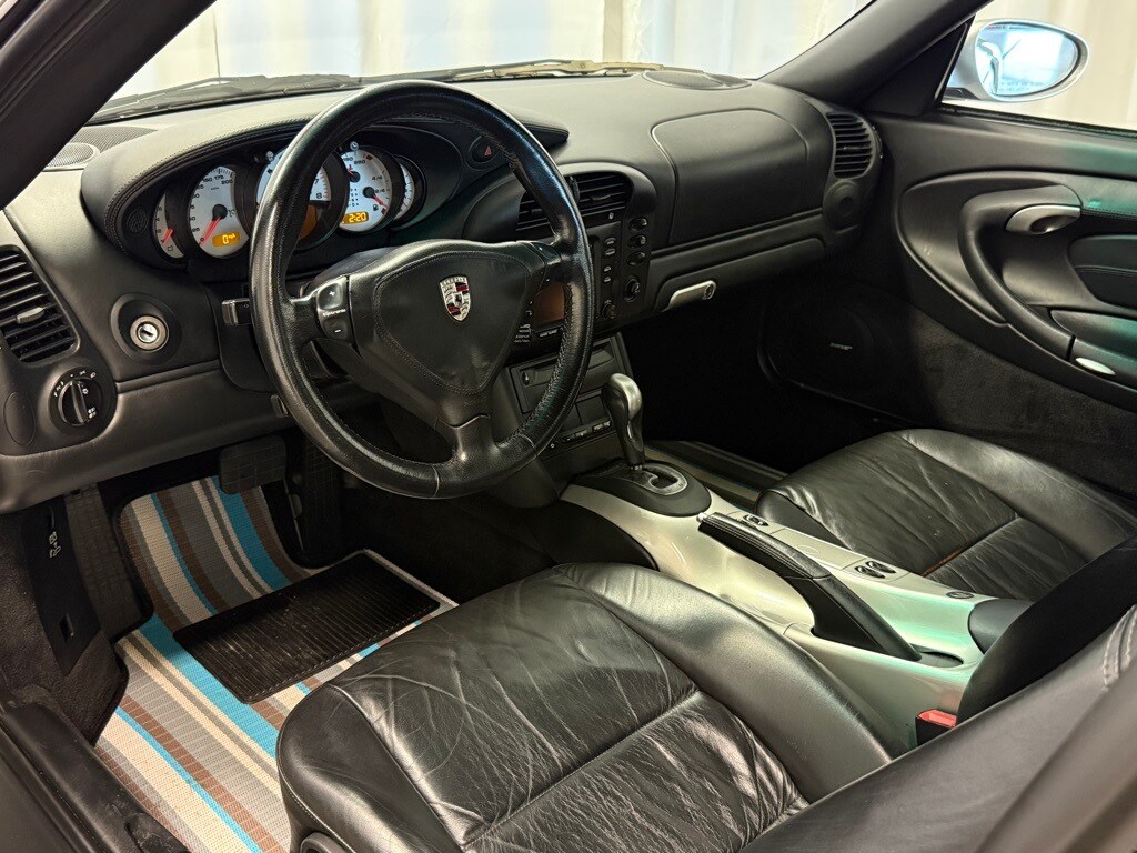 2002 Porsche 911 Turbo Coupe photo 4