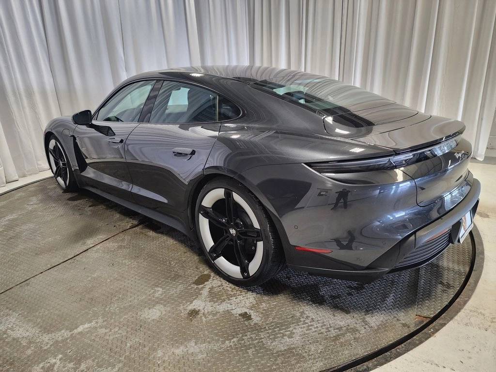 2025 Porsche Taycan Base photo 3
