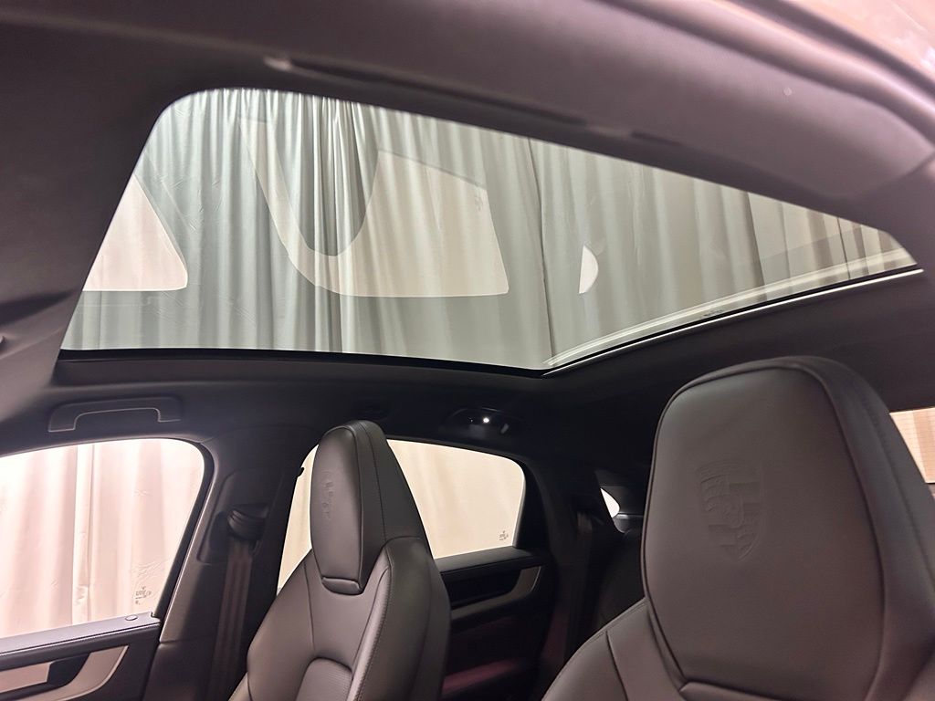 2026 Porsche Cayenne Coup Base - Photo 22
