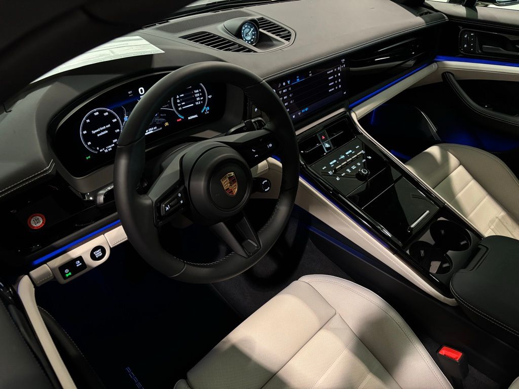 2026 Porsche Panamera Base - Photo 11
