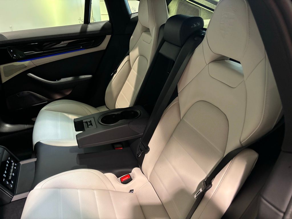 2026 Porsche Panamera Base - Photo 23