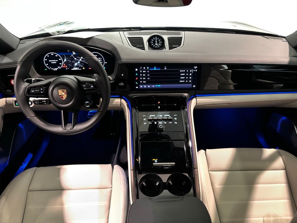 2026 Porsche Panamera Base - Photo 12