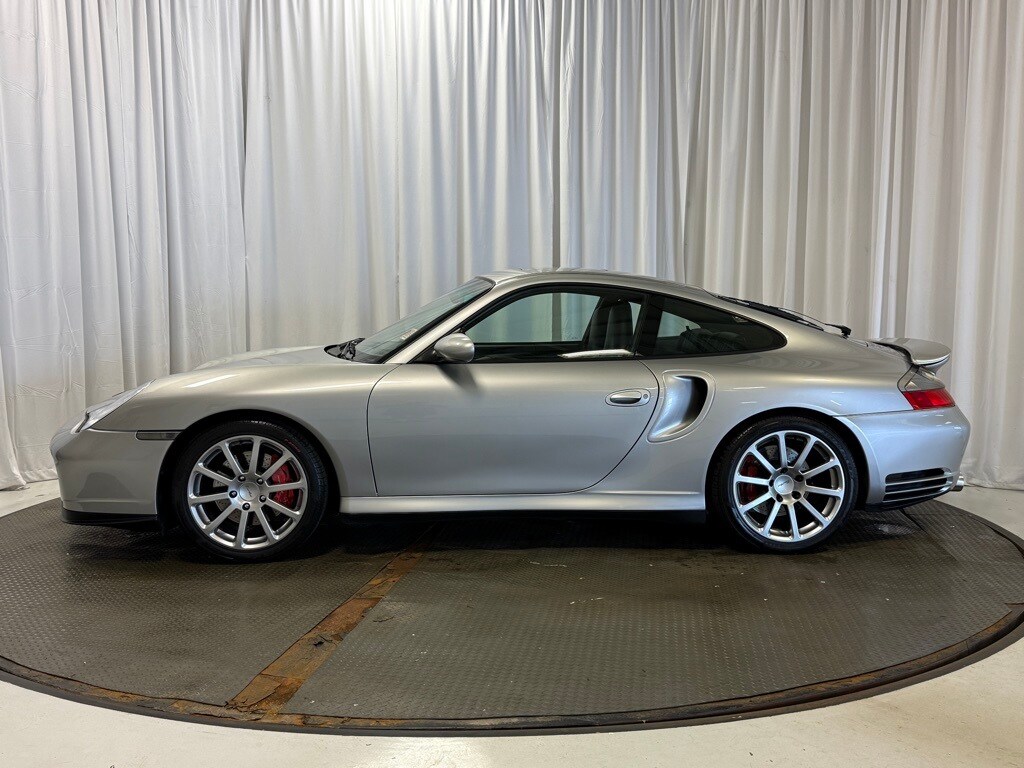 2002 Porsche 911 Turbo Coupe photo 2