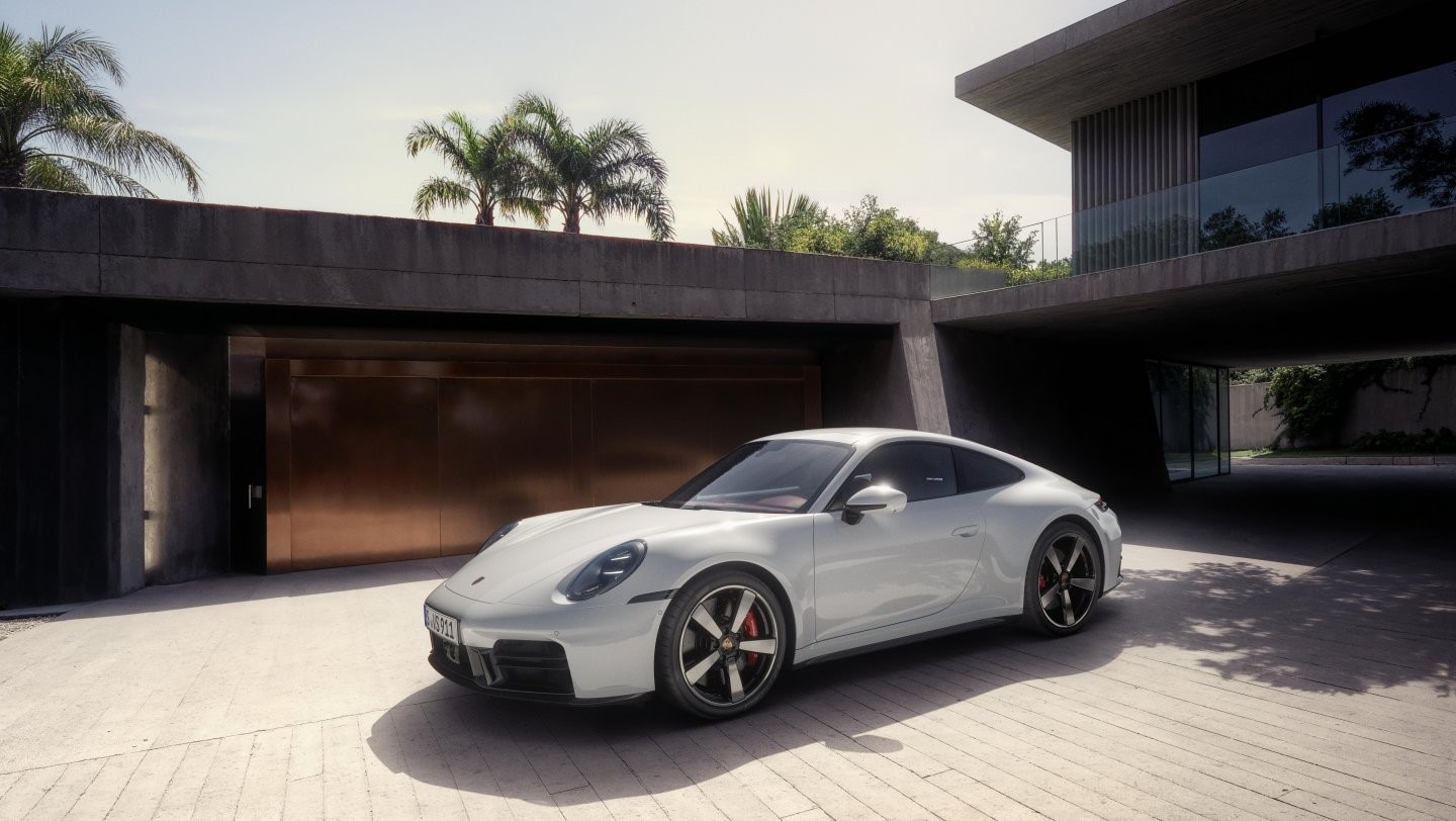 911%20carerra%202.jpg