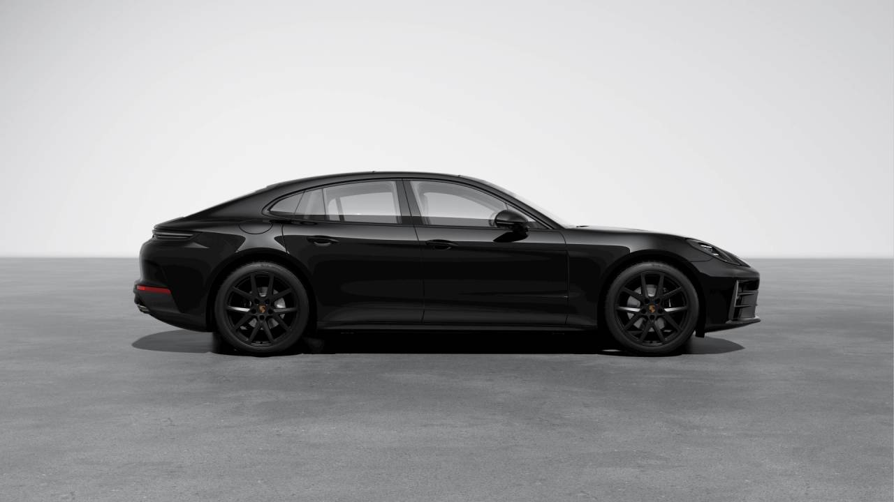 2026 Porsche Panamera Base