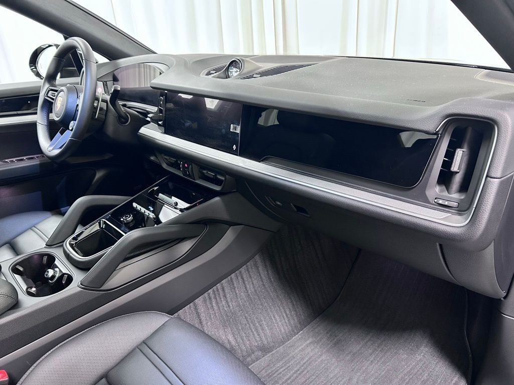 2026 Porsche Cayenne Coup Base - Photo 31