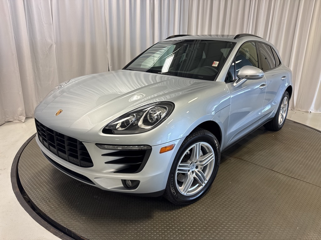2018 Porsche Macan S photo 2