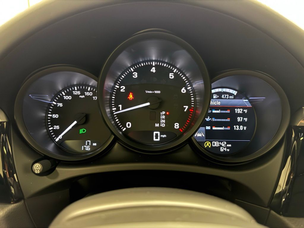2026 Porsche Macan Base - Photo 17