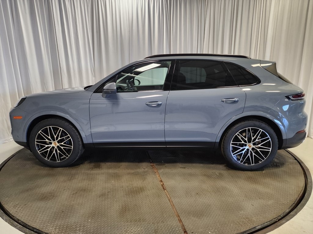 Certified 2025 Porsche Cayenne Base with VIN WP1AA2AY8SDA03062 for sale in Fort Wayne, IN