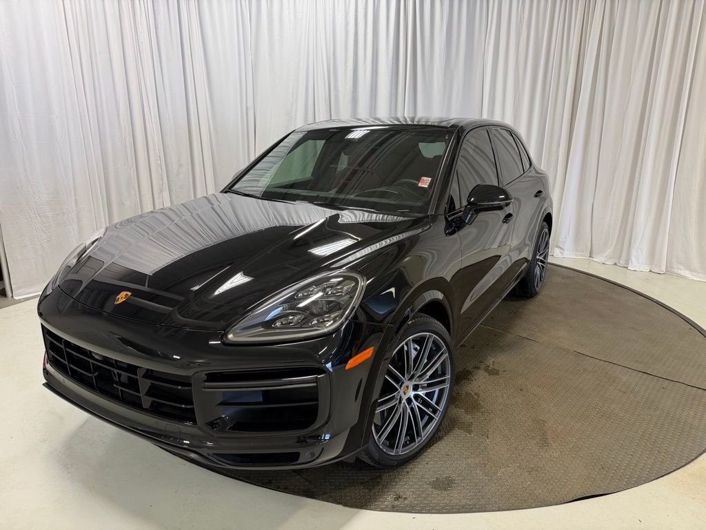 2023 Porsche Cayenne Turbo