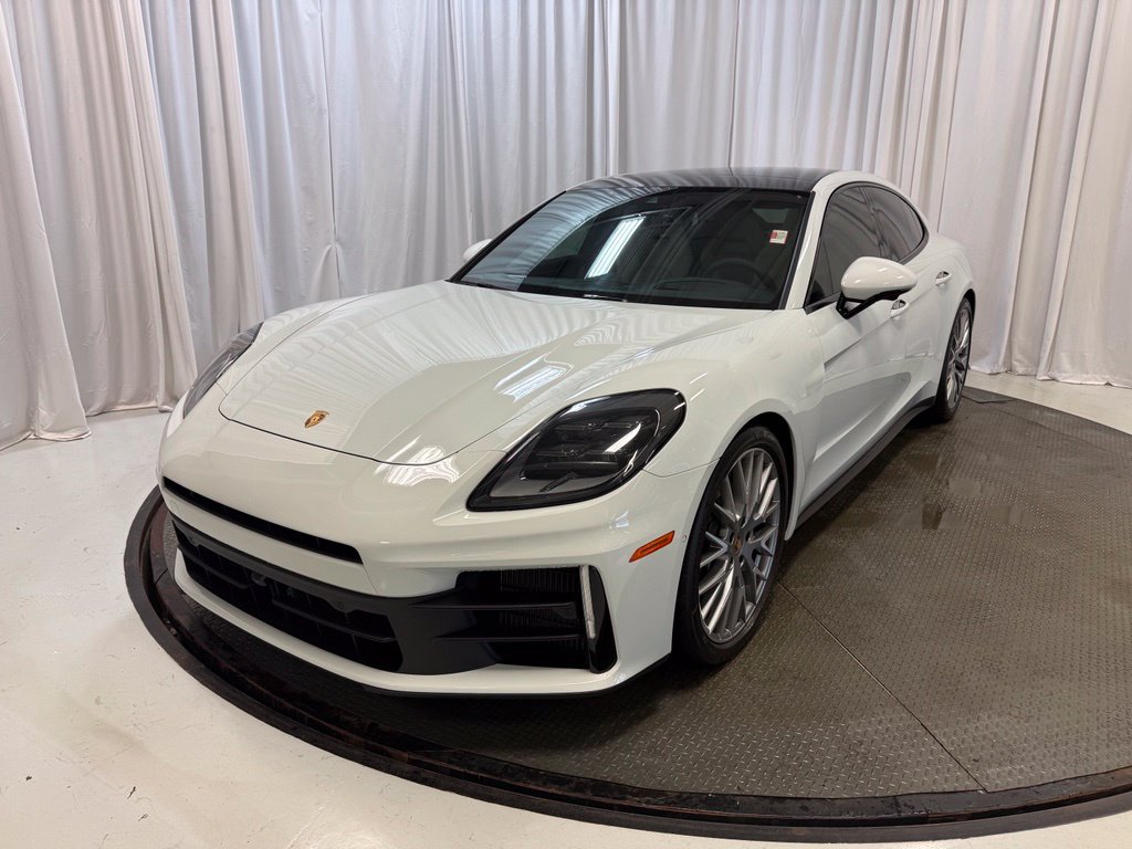 2026 Porsche Panamera 4 Hatchback