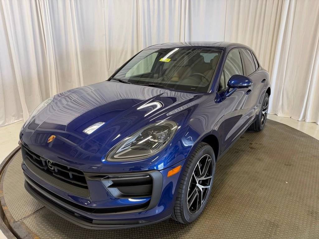 2026 Porsche Macan Base - Photo 38