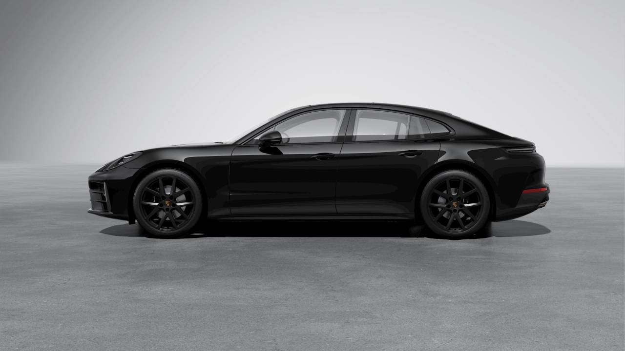 2026 Porsche Panamera Base