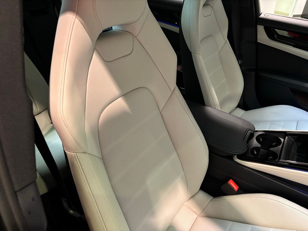 2026 Porsche Panamera Base - Photo 27