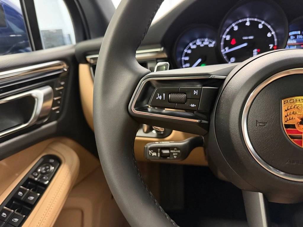 2026 Porsche Macan Base - Photo 15