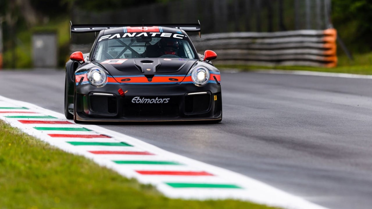 porsche GT2.jpg