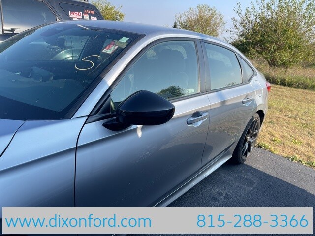 2022 Honda Civic Sport photo 2