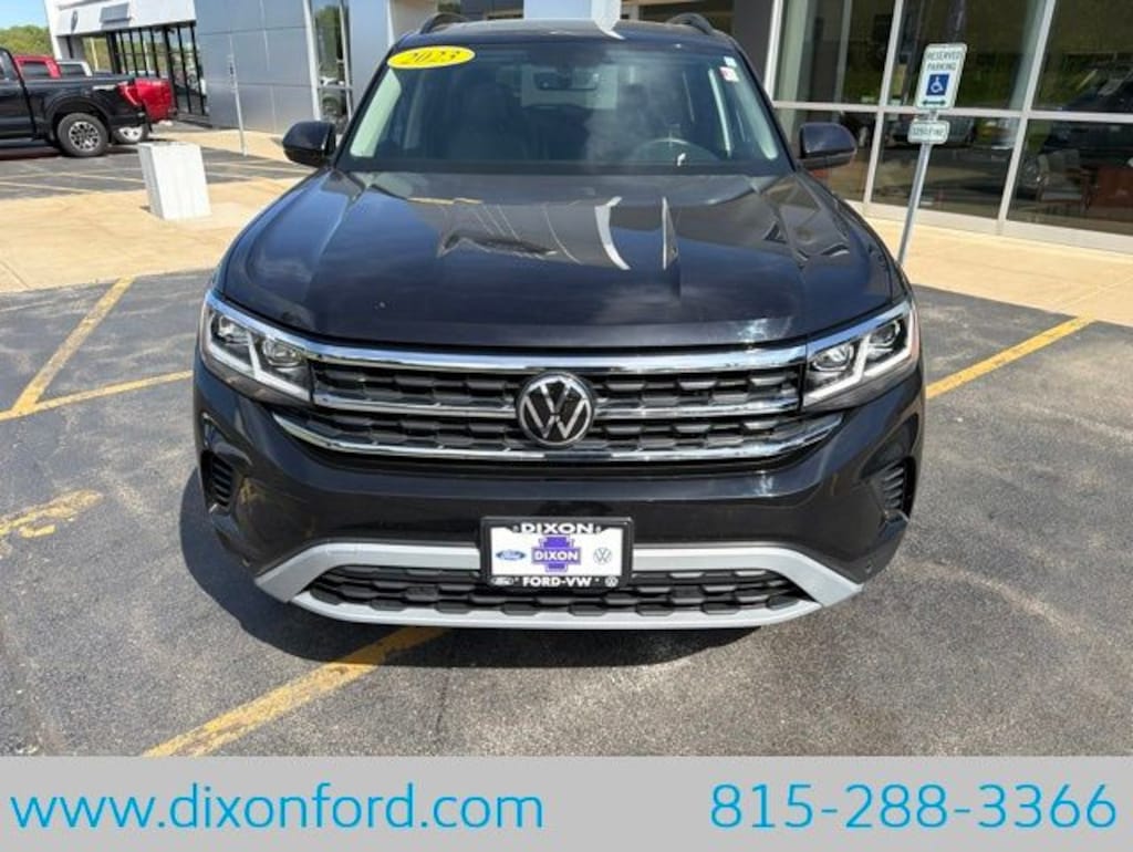 Used 2023 Volkswagen Atlas 3.6L V6 SE w/Technology SUV