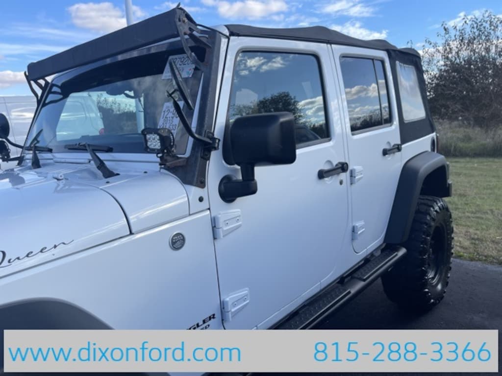 Used 2015 Jeep Wrangler Unlimited Rubicon SUV