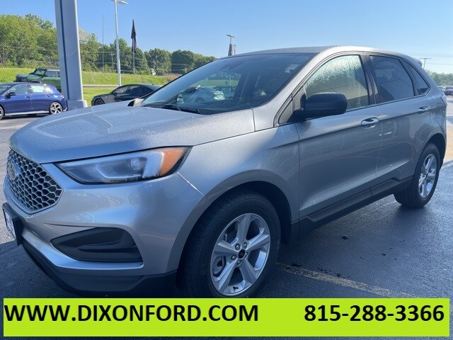 2024 Ford Edge SE photo 3