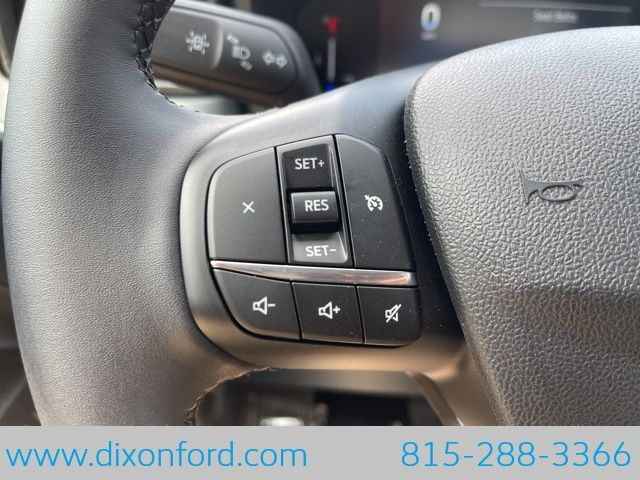 2025 Ford Maverick XLT - Photo 14