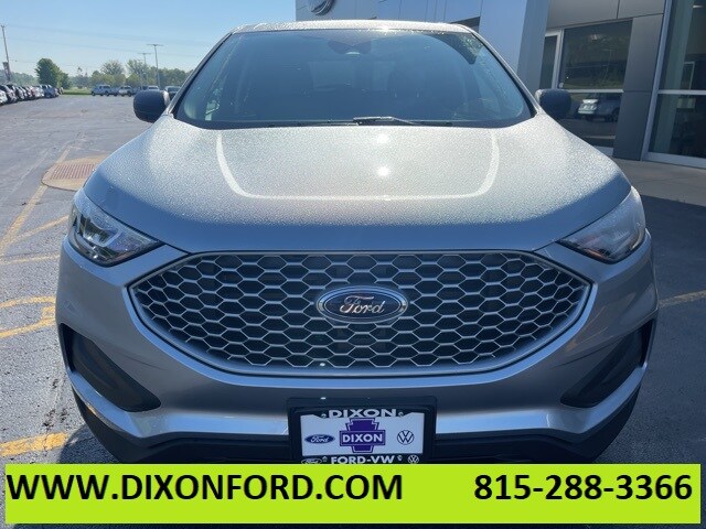 2024 Ford Edge SE photo 2