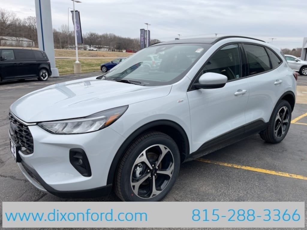 New 2025 Ford Escape ST-Line Select SUV