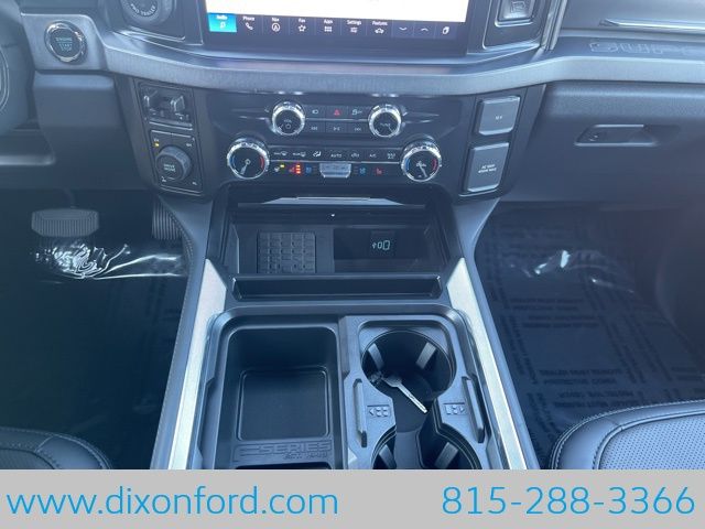 2026 Ford F-350 Super Duty Platinum - Photo 13