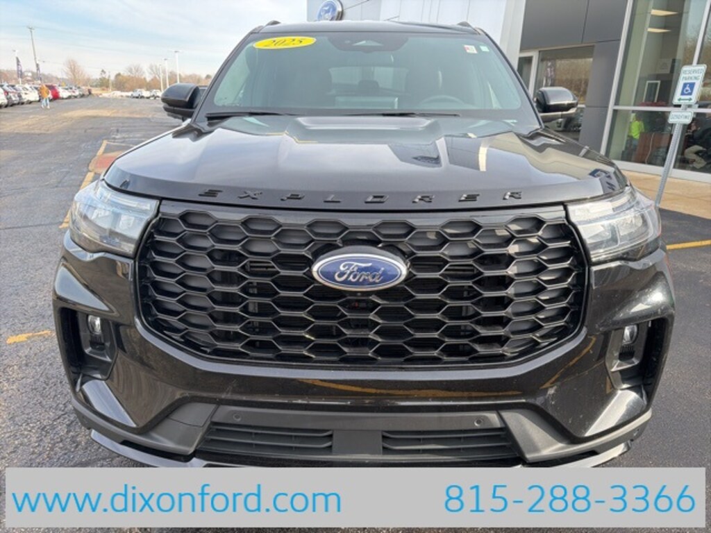 Used 2025 Ford Explorer ST-Line SUV