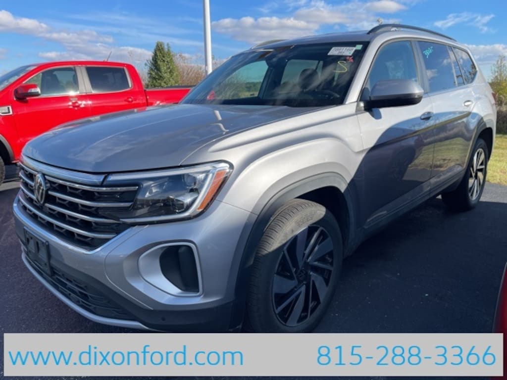 Used 2024 Volkswagen Atlas 2.0T SE w/Technology SUV