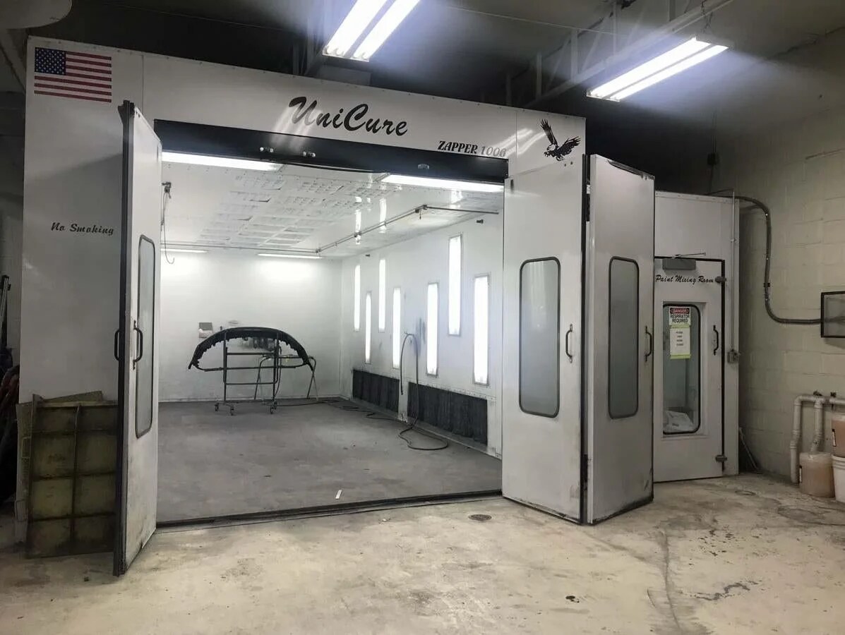 Dixon Volkswagen Dixon Volkswagen Auto Body