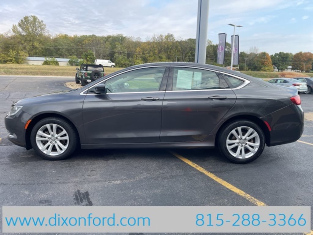 Used 2015 Chrysler 200 Limited Sedan