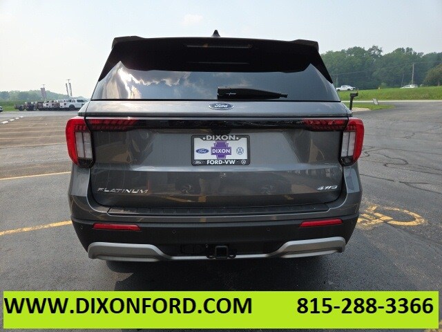 2025 Ford Explorer Platinum photo 2