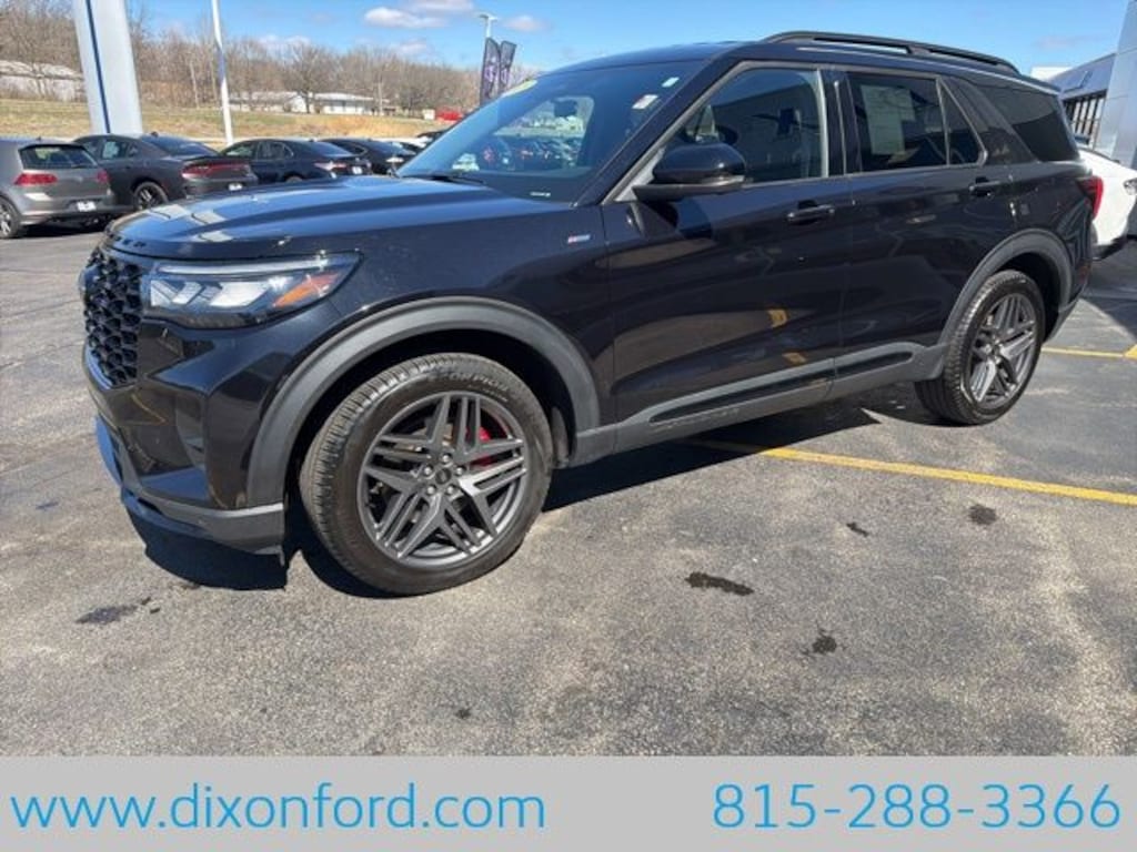 Used 2025 Ford Explorer ST-Line SUV
