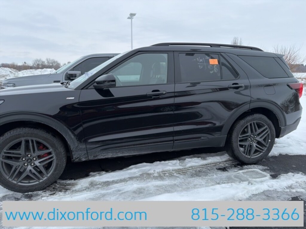 Used 2025 Ford Explorer ST-Line SUV