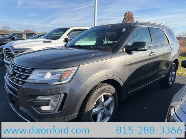 2017 Ford Explorer XLT photo 2