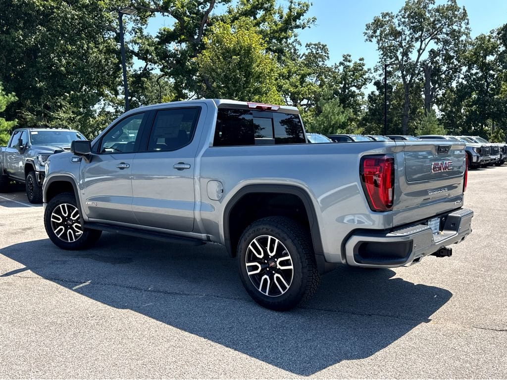 2026 GMC Sierra 1500 AT4 - Photo 3