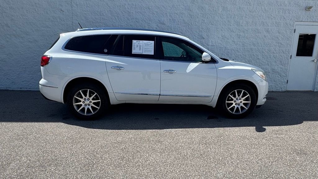 Used 2016 Buick Enclave Convenience with VIN 5GAKRAKD6GJ332468 for sale in O'Fallon, MO