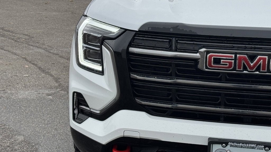 Used 2026 GMC Terrain AT4 SUV