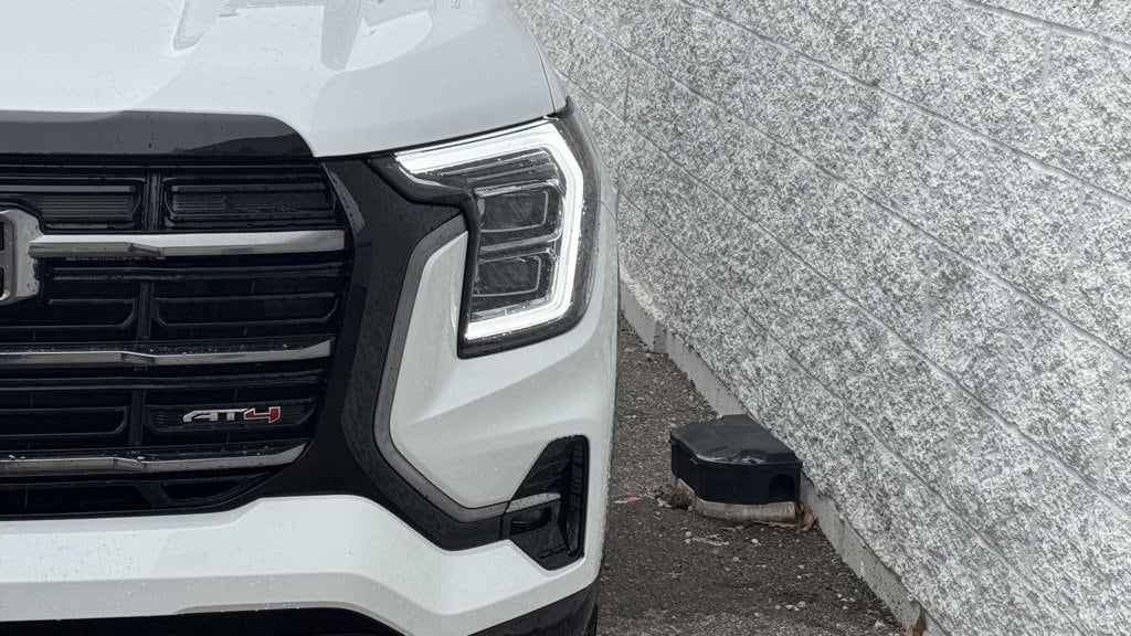 Used 2026 GMC Terrain AT4 SUV